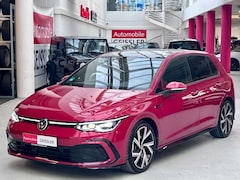 Bild des Angebotes VW Golf VIII R-Line eTSI+Panoramad.+Kamera+virt.Co