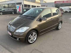 Bild des Angebotes Mercedes-Benz A 180 5-türig Special Edition