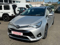Bild des Angebotes Toyota Avensis Sports Team D  AUT/NAVI/KAMERA/AHK