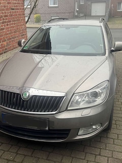 Bild des Angebotes Skoda Octavia Octavia+Combi+1.4+TSI+DSG+IMPULS+EDITION