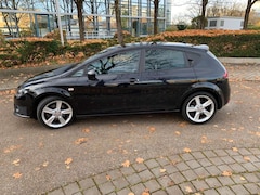 Bild des Angebotes SEAT Leon Leon 2.0 T FSI FR Vollleder–Xenon –Navi –TÜV 12/27