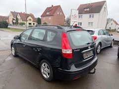 Bild des Angebotes Hyundai i30 cw Edition+/TÜV NEU/AHK/1.Hand