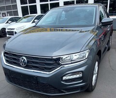 Bild des Angebotes VW T-Roc Basis1.0 Trendline TSI BMT *Klima*PDC*Navi*USB*AHK