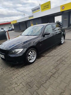 Bild des Angebotes BMW 325 325i