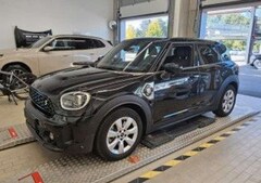 Bild des Angebotes MINI Cooper SE Countryman SECountrymanAll4/HUD/LED/Pano/Kamer/el.MemorStz