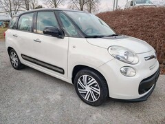 Bild des Angebotes Fiat 500L LIVING Pop-Star 1.4 T-Jet Navi-AHK-8-fach bereift