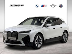 Bild des Angebotes BMW iX xDrive40 Sportpaket AHK ACC DA-Pro PA+ 360°