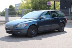 Bild des Angebotes Volvo V50 Kombi 2.0 D Momentum