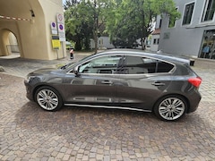 Bild des Angebotes Ford Focus Vignale