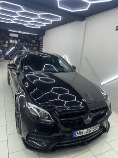 Bild des Angebotes Mercedes-Benz E 350 d 9G-TRONIC AMG Line Pano/4D Burmester/360 Kamera
