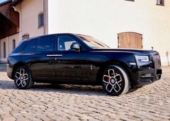 Bild des Angebotes Rolls-Royce Cullinan Cullinan Black Badge