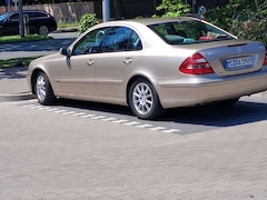 Bild des Angebotes Mercedes-Benz E 220 CDI Automatik Classic DPF