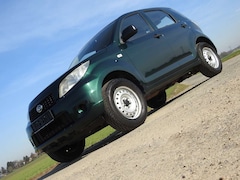 Bild des Angebotes Daihatsu Terios 2.Hand. 56147km. AHK. Klima. Winterreifen !