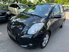 Bild des Angebotes Toyota Yaris Executive Motor 1,3 Ltr.Klimaautomatik