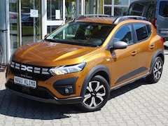 Bild des Angebotes Dacia Sandero Stepway Expression+ NAVI-LED-KAMERA-PDC-SHZG-