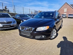 Bild des Angebotes Volvo V70 Kombi Momentum / NAVI / XENON / AHK / LEDER