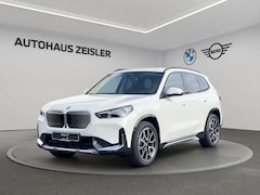 Bild des Angebotes BMW iX1 xDrive30 xLine 19"LM AHK Driv. Ass. Plus