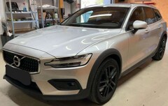 Bild des Angebotes Volvo V60 Cross Country AWD Standheizung Navi LED AHK