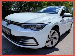 Bild des Angebotes VW Golf VIII Lim. Style/LEDER/ACC/NAVI/MASSAG/MEMOR