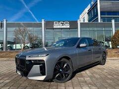 Bild des Angebotes BMW 740 d xDrive M Sport,Gran Lusso,B&W,FondEnt,VOLL