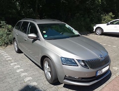 Bild des Angebotes Skoda Octavia Kombi 2.0 TDI 150 LE Ambition LED BP Unfallfrei
