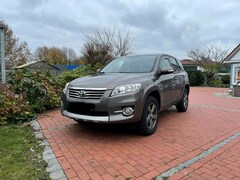 Bild des Angebotes Toyota RAV 4 2.2 D-4D 4x4 Automatik Life