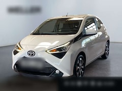 Bild des Angebotes Toyota Aygo x-play Team D *Kamera*CarPlay*DAB*Klima*BT*