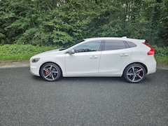 Bild des Angebotes Volvo V40 D3 R Design