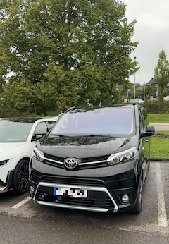 Bild des Angebotes Toyota Proace Verso Executive// Taxipaket mit Rollstuhlumbau AMF
