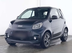 Bild des Angebotes smart forTwo EQ cabrio EXCLUSIVE|SAPPHIREnBLACK BEAUTY