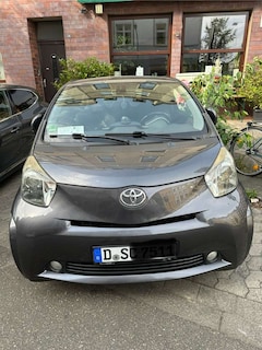 Bild des Angebotes Toyota iQ + Toyota IQ 1.3 Keyless Automatik