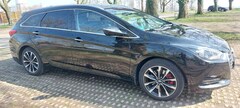 Bild des Angebotes Hyundai i40 Kombi blue 1.7 CRDi Style Bi-Xenon/Kamera/AHK uvm