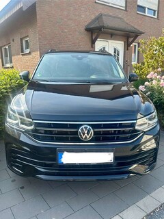 Bild des Angebotes VW Tiguan Allspace 2.0 TDI SCR 4Motion DSG R-Line mit GARANTIE