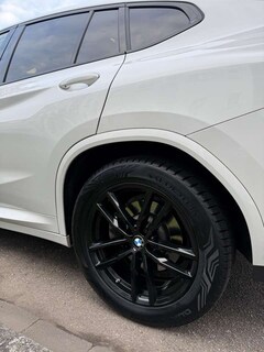 Bild des Angebotes BMW X4 xDrive20i Aut. Advantage