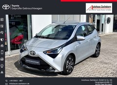 Bild des Angebotes Toyota Aygo AYGO 1,0 l 5-tg. 5-Gang TeamD - Winterreifen