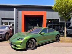 Bild des Angebotes Porsche Taycan Turbo #PCCB KERAMIK! 21" MISSION! 1-HAND