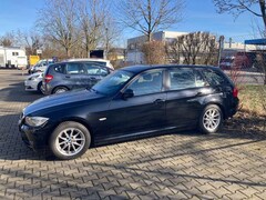 Bild des Angebotes BMW 320 320i Touring - Motor erneuert