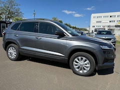 Bild des Angebotes Skoda Karoq 1.5 TSI DSG Selection/Panorama/Kamera