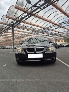 Bild des Angebotes BMW 318 318i