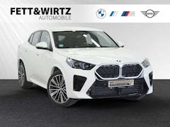 Bild des Angebotes BMW X2 sDrive20i M Sportpaket|Driving&ParkingAss.