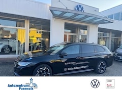 Bild des Angebotes VW Passat Variant CJ 1.5 e-Hybrid R-Line DSG