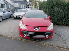 Bild des Angebotes Peugeot 307 307 CC 110 Tendance.1Hand.