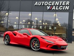 Bild des Angebotes Ferrari F8 Tributo Coupé DCT 1.H/S-H/R-CAM/R-SEATS/CARBO