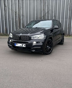 Bild des Angebotes BMW X5 M M50d Sport-Aut.