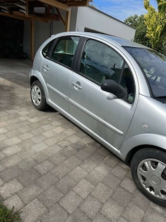 Bild des Angebotes Citroen C3 C3 1.4 Exclusive