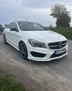 Bild des Angebotes Mercedes-Benz CLA 200 AMG-Line / Night Paket / Pano / Alcantara