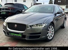 Bild des Angebotes Jaguar XE 2.0d Pure *BI-XENON/SPUR/TOTWINKEL/NAVI*