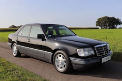 Bild des Angebotes Mercedes-Benz E 420 V8, W124, Oldtimer, Traumzustand, VOLL!