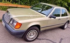 Bild des Angebotes Mercedes-Benz 250 W124