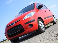 Bild des Angebotes Hyundai i10 31869 km. 77PS. 2. Hand. Ganzjahresreifen!